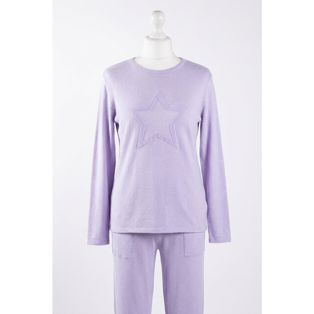 NEW FRENCH KYSS crew top with star in lilac